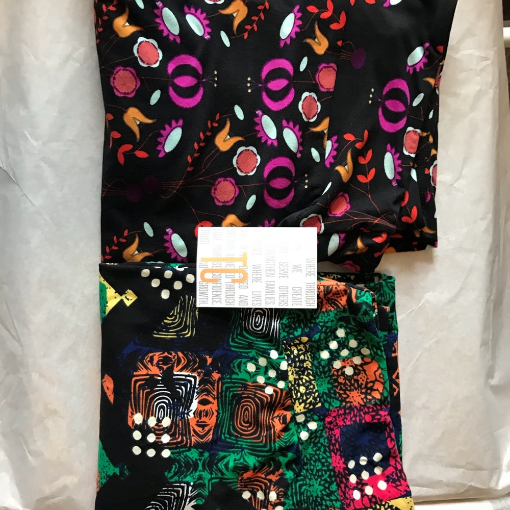 Lularoe Leggings Bundle 2 pair BNWT ❤️❤️